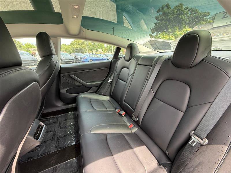 Used 2023 Tesla Model 3 Standard Range RWD image 12