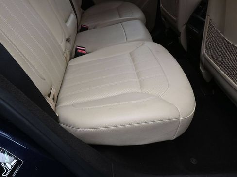 Used 2018 Mercedes-Benz GLE 350 image 39