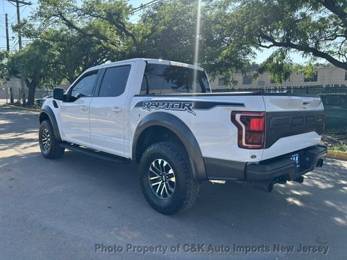 Used 2019 Ford F150 Raptor w/ Equipment Group 802A Luxury AWD/4WD image 16