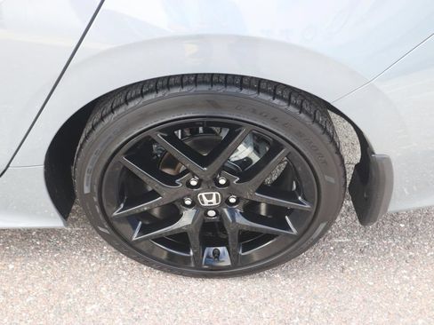 Used 2025 Honda Civic Sport image 14