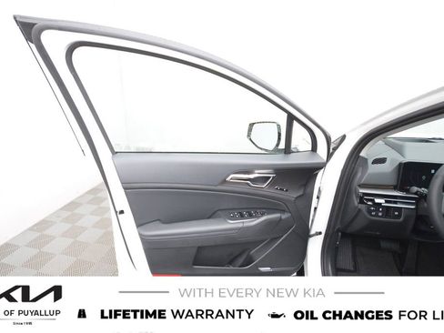 New 2026 Kia Sportage SX Prestige image 9