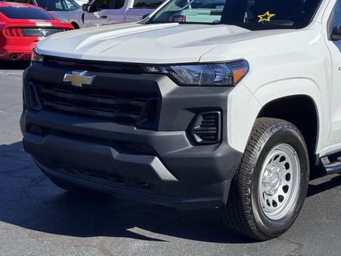 Used 2023 Chevrolet Colorado W/T image 29