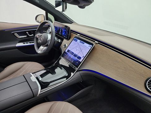 Certified 2023 Mercedes-Benz EQE 350+ 4MATIC Sedan image 18