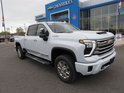 New 2026 Chevrolet Silverado 2500 High Country w/ Technology Package image 2