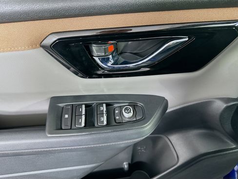 Used 2025 Subaru Forester Sport image 15