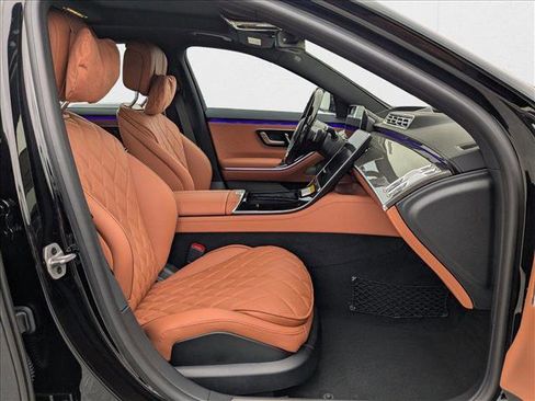 New 2025 Mercedes-Benz S 500 4MATIC image 17
