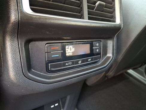 Used 2026 Volkswagen Atlas SE AWD/4WD image 12