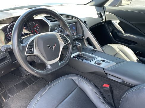 Used 2016 Chevrolet Corvette Stingray Coupe w/ Carbon Flash Badge Package RWD image 9