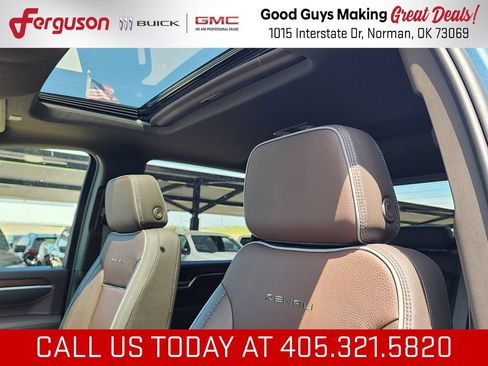 New 2026 GMC Sierra 2500 Denali w/ Denali Reserve Package AWD/4WD image 19