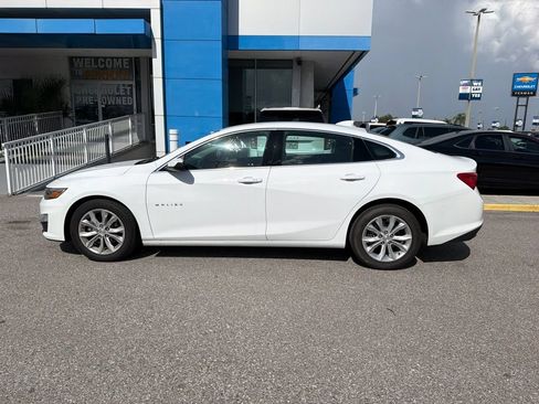 Used 2025 Chevrolet Malibu LT FWD image 7