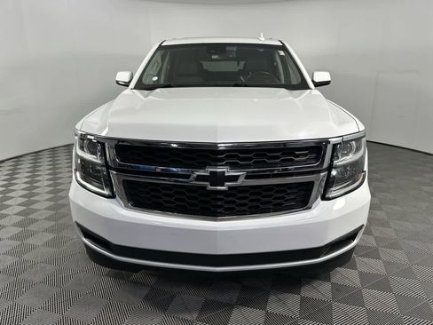 Used 2017 Chevrolet Tahoe LT image 3