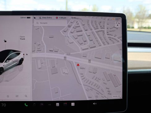 Used 2023 Tesla Model 3 Standard Range image 20