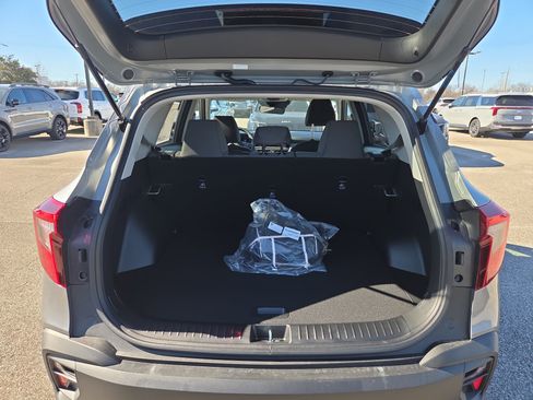 New 2026 Kia Seltos LX image 8