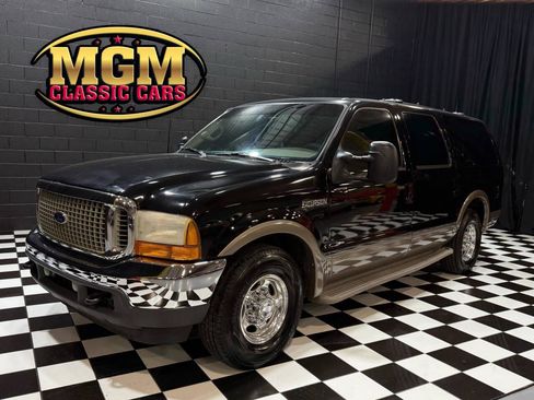 Used 2001 Ford Excursion Limited image 1