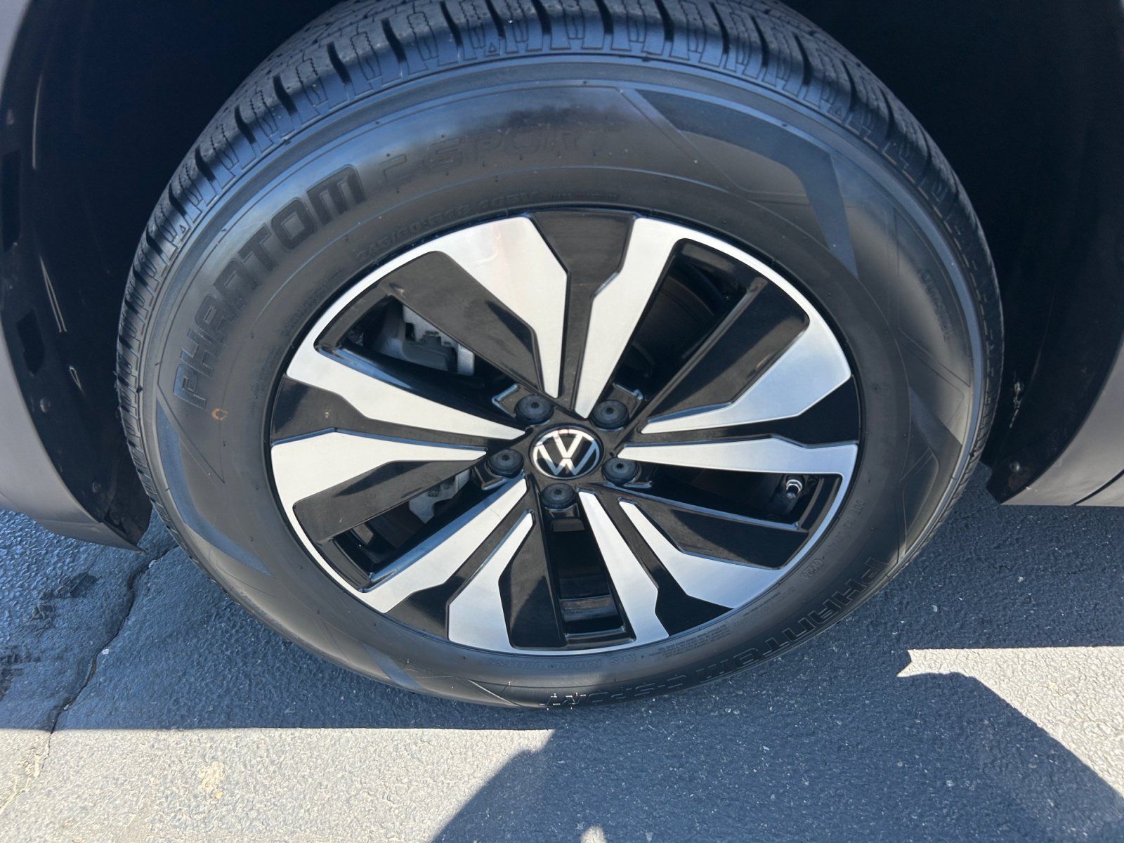 Certified 2024 Volkswagen Atlas SE AWD/4WD image 26