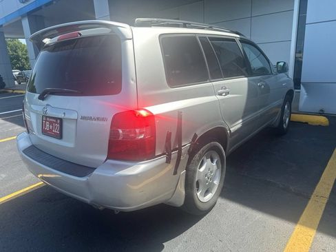 Used 2005 Toyota Highlander Limited AWD/4WD image 5