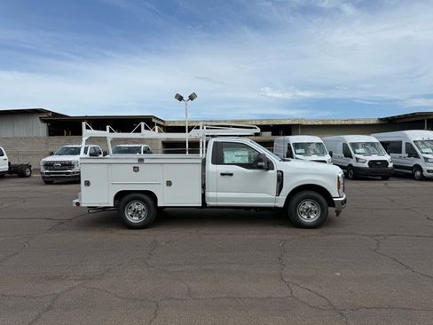 New 2026 Ford F250 XL w/ XL Chrome Package image 2