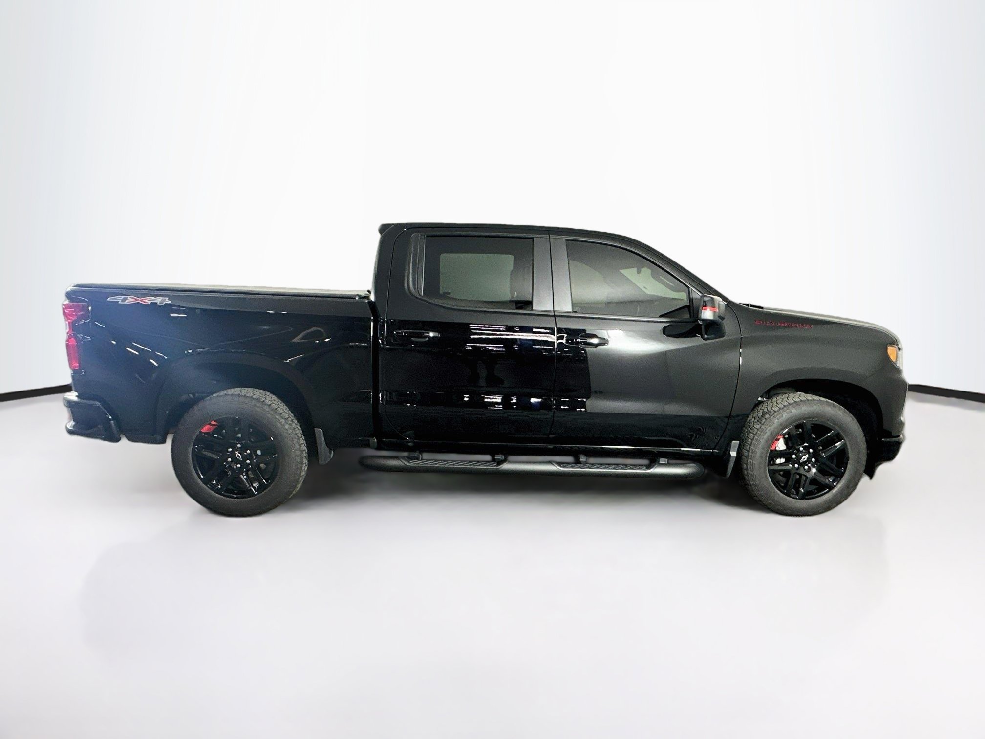 Used 2025 Chevrolet Silverado 1500 RST w/ Redline Edition AWD/4WD image 10