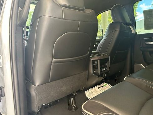 Used 2025 RAM 2500 Laramie AWD/4WD image 38