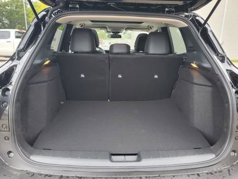 New 2026 Nissan Kicks SR w/ SR Premium Package image 18