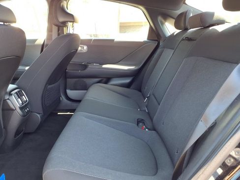 Used 2024 Hyundai Ioniq 6 SE RWD image 11