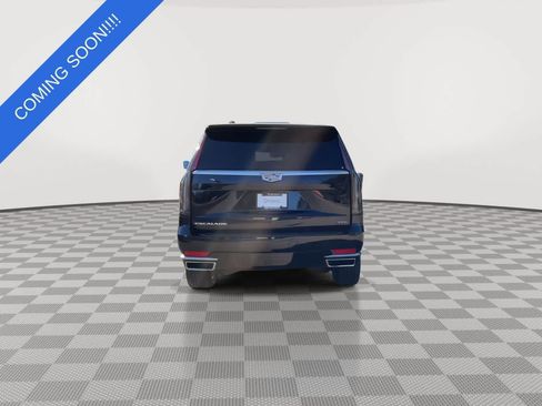 Used 2021 Cadillac Escalade ESV Premium Luxury AWD/4WD image 7