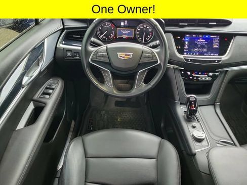 Used 2024 Cadillac XT5 Premium Luxury FWD image 9