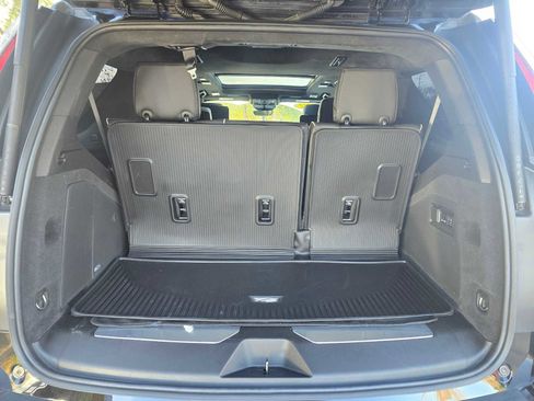 Used 2022 Cadillac Escalade Sport Platinum w/ Heavy-Duty Trailer Package image 18