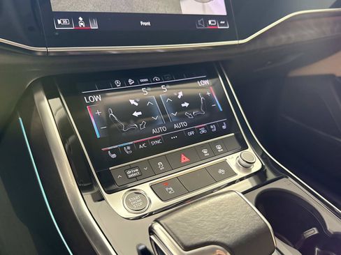 Used 2021 Audi Q8 Premium Plus w/ Premium Plus Package AWD/4WD image 26