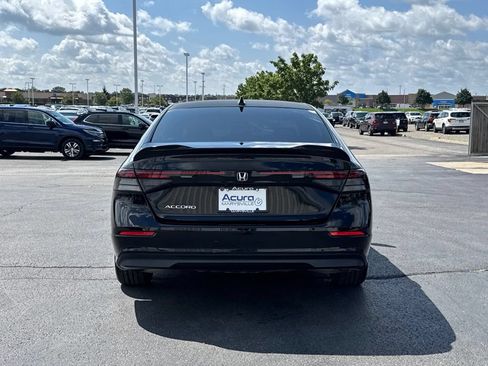 Used 2023 Honda Accord EX image 6