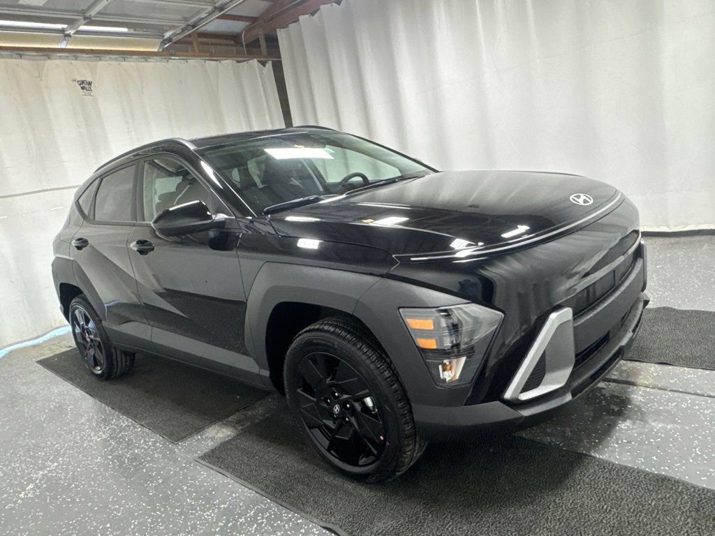 New 2027 Hyundai Kona SEL Sport AWD/4WD image 3