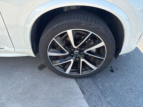 Used 2023 Volvo XC90 B6 Plus w/ Protection Package Premier AWD/4WD image 12