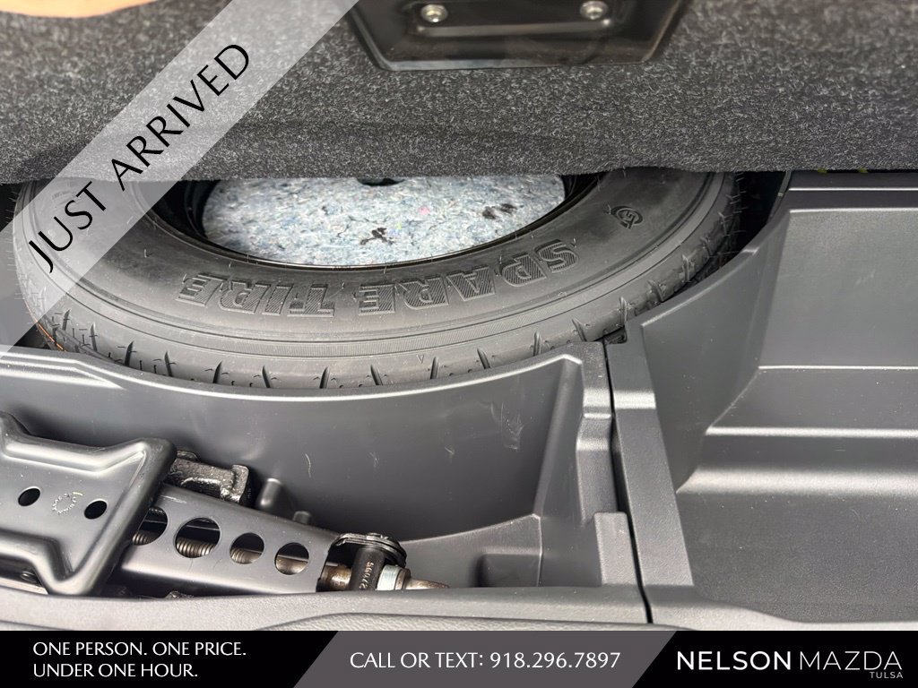 Used 2025 Lexus RX 350 AWD w/ Convenience Package image 9