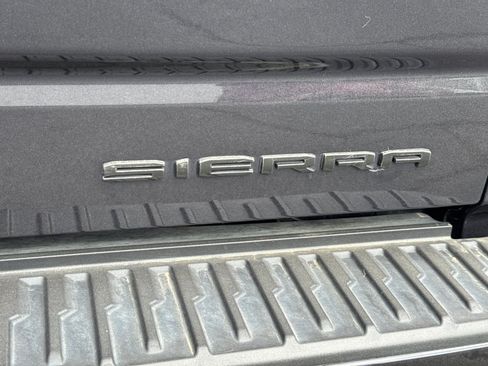Certified 2023 GMC Sierra 1500 Denali Ultimate AWD/4WD image 11