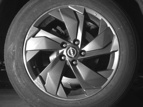 Used 2025 Nissan Rogue SV image 15