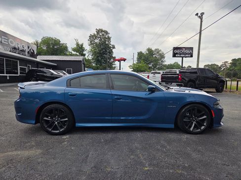 Used 2021 Dodge Charger R/T w/ Performance Handling Group RWD image 6