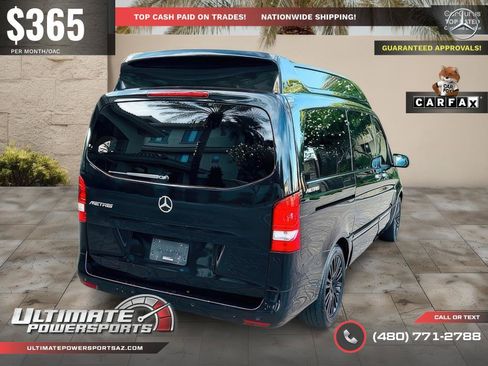 Used 2017 Mercedes-Benz Metris Passenger image 4