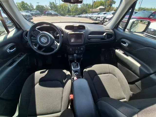 Used 2020 Jeep Renegade Altitude AWD/4WD image 16