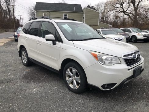 Used 2015 Subaru Forester 2.5i Limited image 1