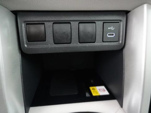 Used 2023 Toyota Corolla Cross LE FWD image 30