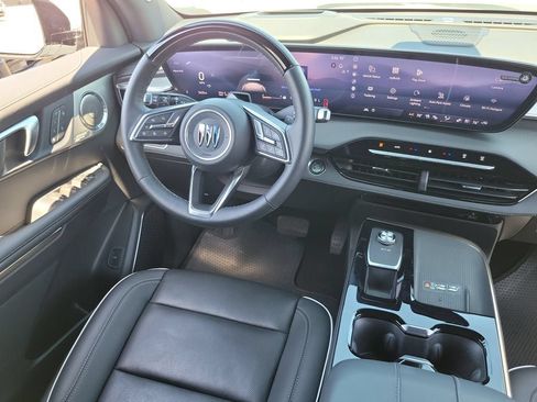 Used 2026 Buick Enclave Avenir w/ Super Cruise Package FWD image 13