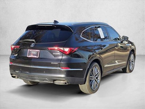 Used 2023 Acura MDX SH-AWD w/ Advance Package image 5