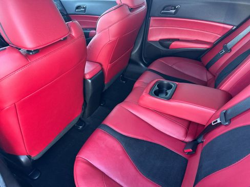 Used 2020 Acura ILX image 12