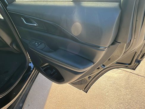 Used 2025 Jeep Grand Cherokee Altitude image 22