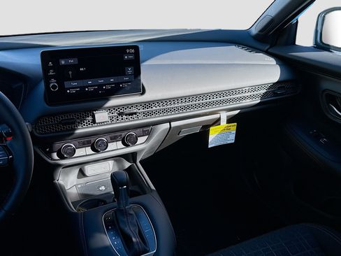 Certified 2026 Honda HR-V Sport image 19