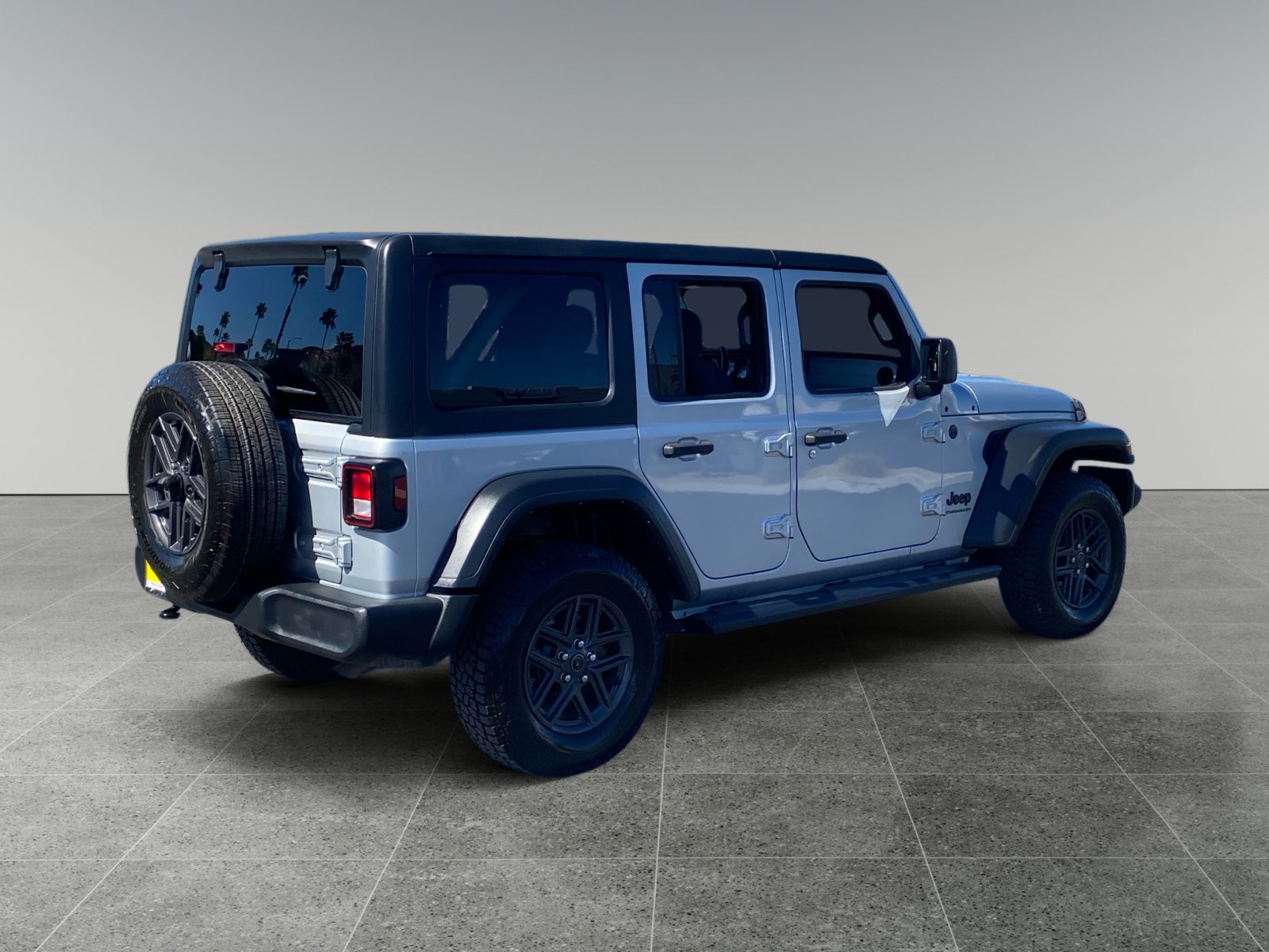 Used 2024 Jeep Wrangler Unlimited Sport AWD/4WD image 5
