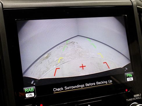 Used 2022 Subaru Crosstrek 2.5i Limited w/ Popular Package #4A image 2