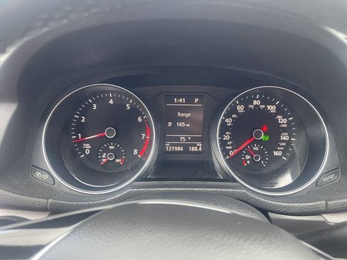 Used 2017 Volkswagen Passat 1.8T R-Line FWD image 14