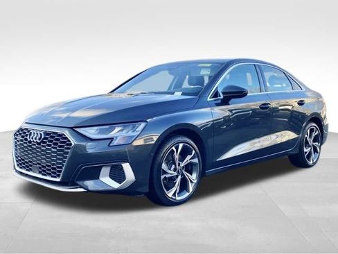 Used 2022 Audi A3 2.0T Premium w/ Convenience Package image 3