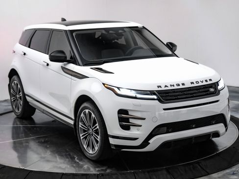 Used 2024 Land Rover Range Rover Evoque Dynamic SE image 21